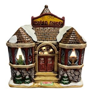 Vintage Lefton China Curio Shop Light-Up Decor